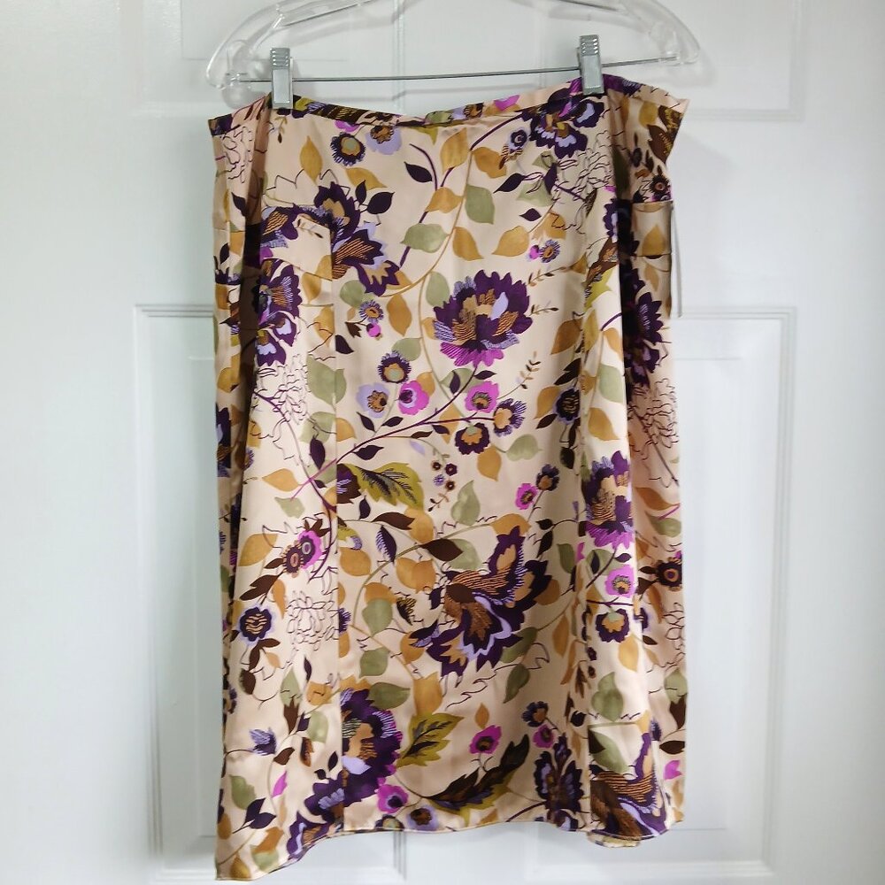 NWT i.e. 100% Silk Floral A Line Skirt Size 16